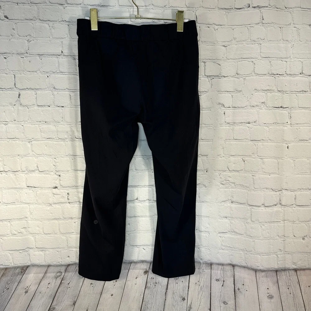 Lululemon On the Fly 7/8 Tapered Pant Black Luxtreme Jogger Size 6 LW5ATES